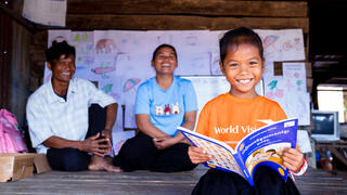 カンボジア：子どもたちはこんな支援地域で暮らしています
