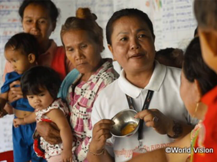 Mrs. Chamreun Vith (プロジェクト・チーム・リーダー)