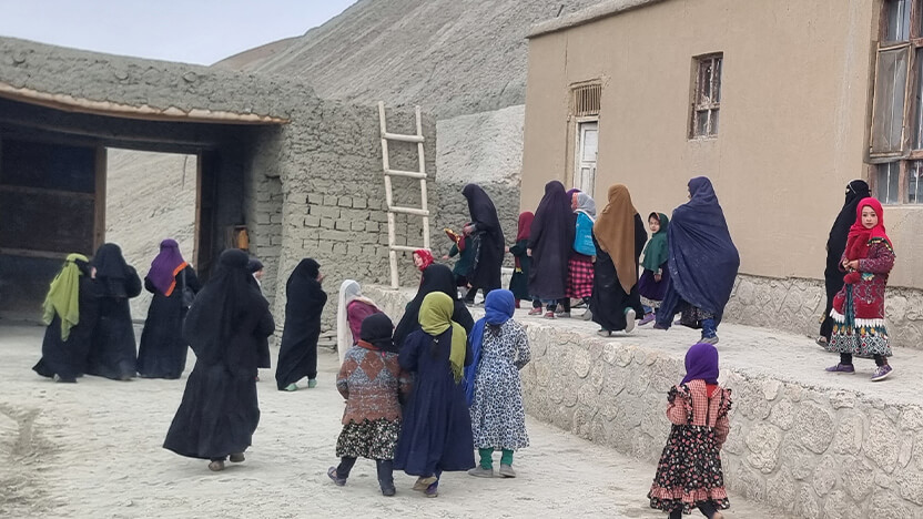 既存の校舎がなく、地域の建物を間借りして学んでいます