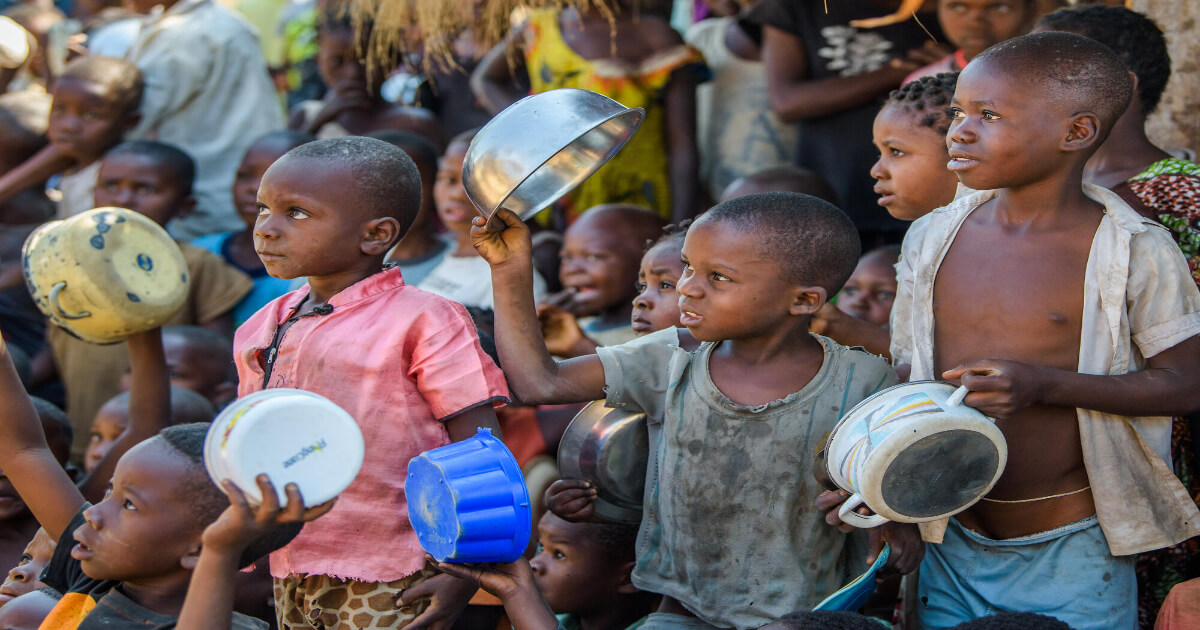 飢餓の解決策は？飢餓の現状と原因を知ろう