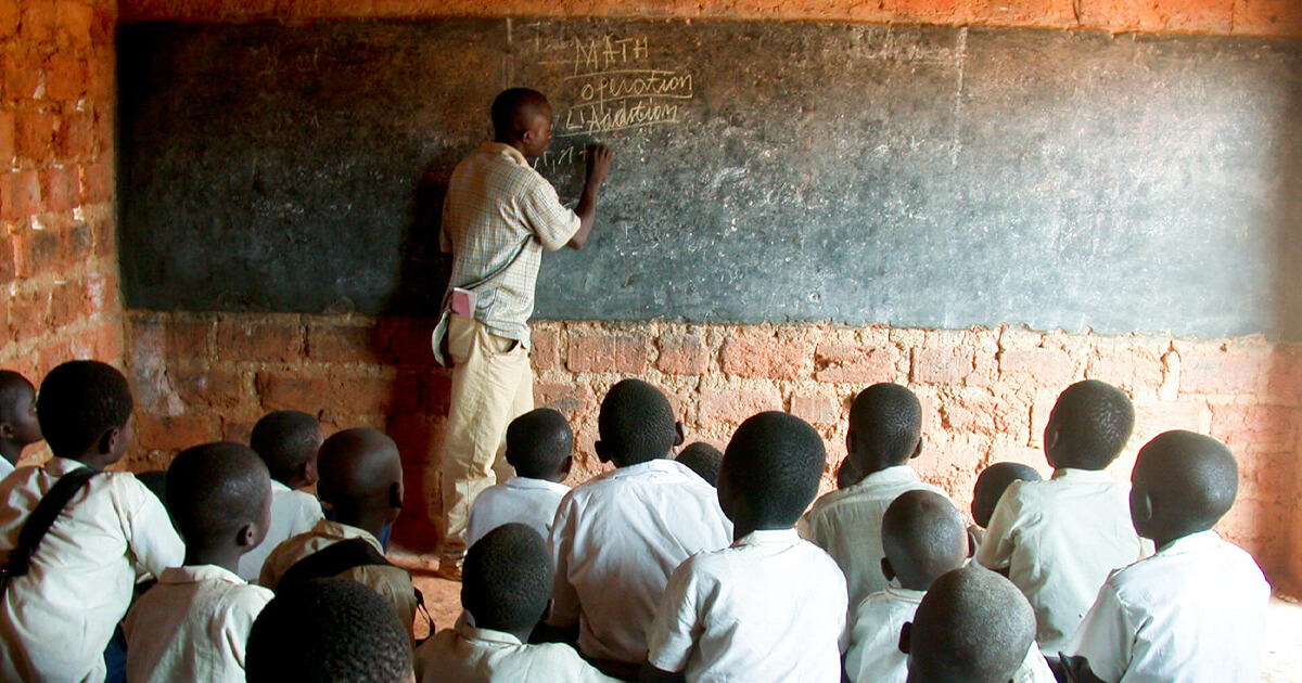 開発途上国での学校の課題とは《教育格差の現状を知ろう》