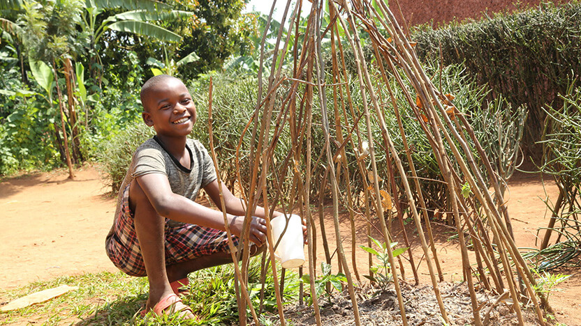 チャイルド・スポンサーによる支援を受けるルワンダの子ども