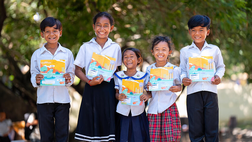 カンボジアで暮らす子どもたち