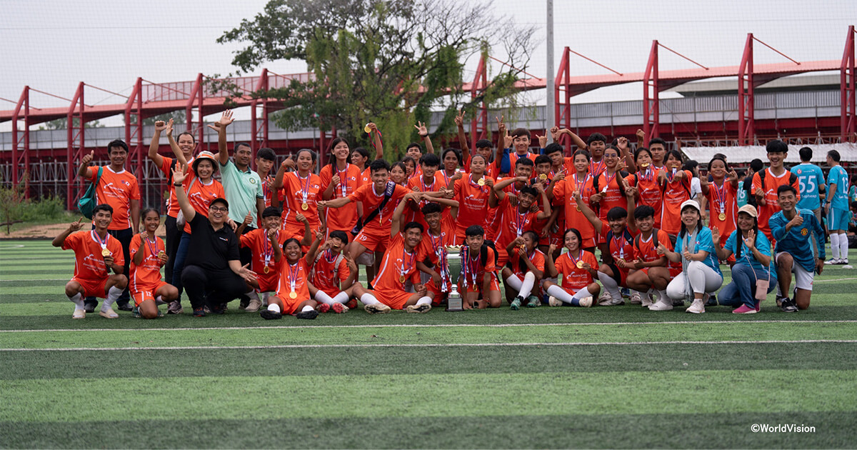 「『キャプテン翼』ボールはともだちプロジェクト」inカンボジア。ジェンダー差別を無くしインクルージョン広めよう！国際NGOワールド・ビジョンとプノンペン・クラウンFCのサッカーキャンプにユース210名