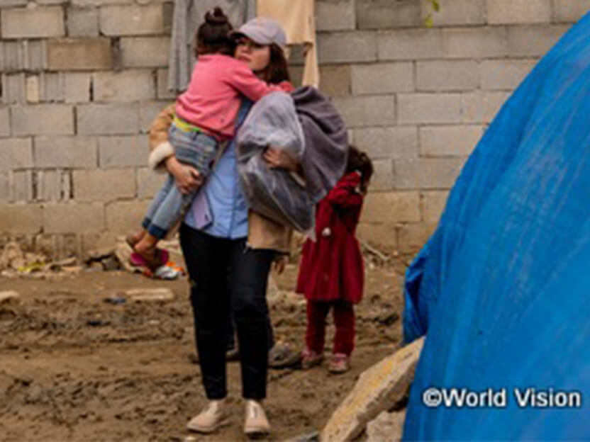 学校修繕により、13,600人の子どもたちが学びの機会を取り戻しました