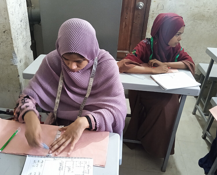 アルパカ飼育による生計向上プロジェクト
