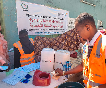 南スーダン：コンゴおよび中央アフリカ難民への人道支援事業