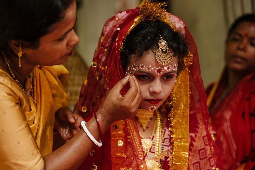 1分間に22人の少女が18歳未満で結婚させられています