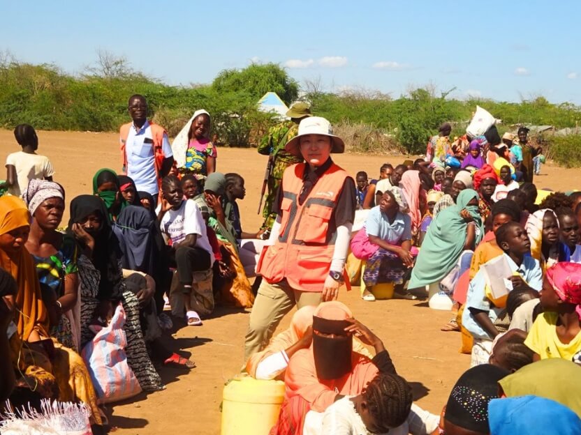 ケニア北西部のカクマ難民キャンプには、約30万人の難民・避難民が暮らし、その多くが10年以上にわたり避難生活を続けている