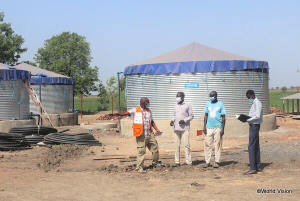 南スーダンで使用されている簡易浄水装置