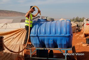 この1年間で100万人の人々に安全な水と衛生の支援を届けました